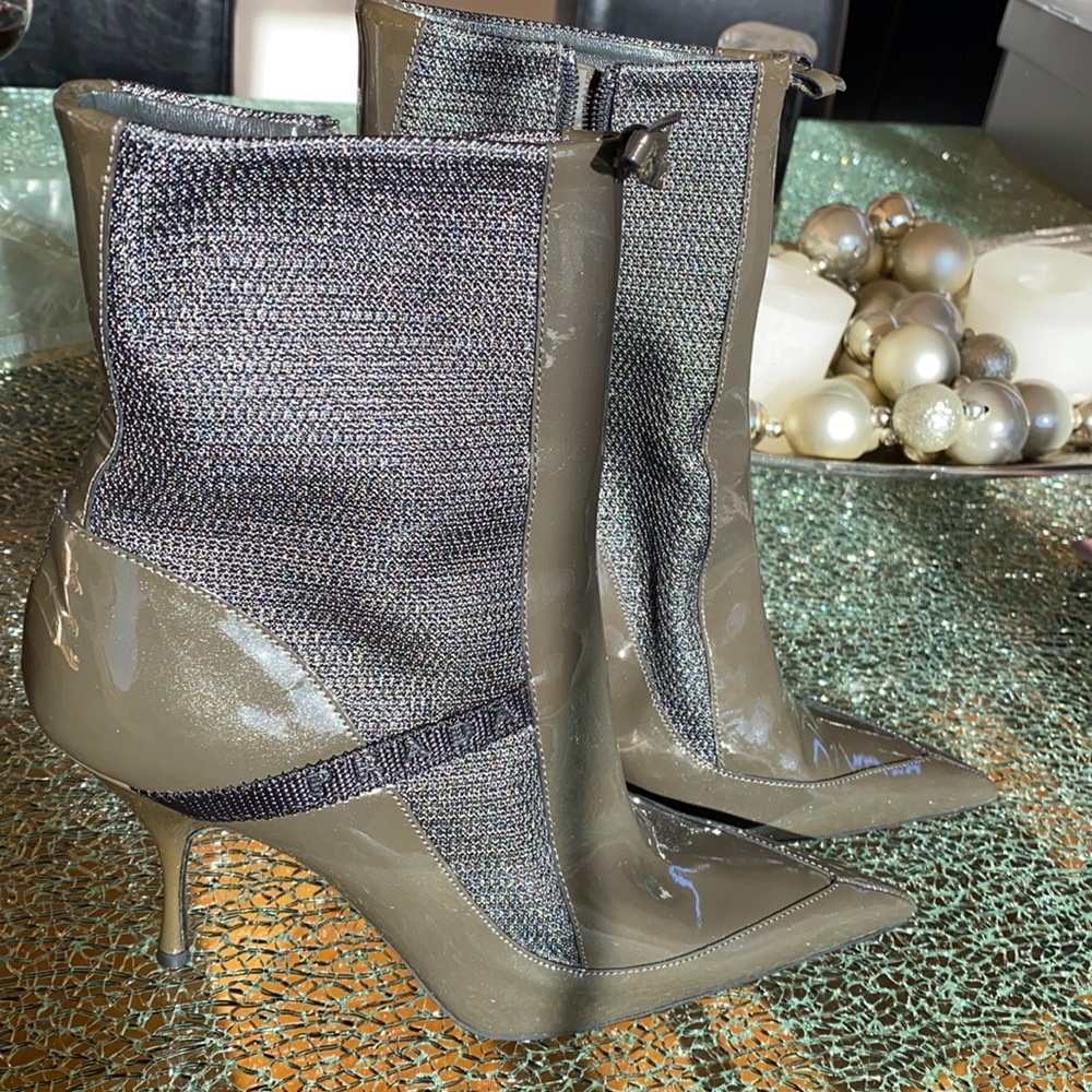 PRADA Athracite patent and mesh pointy toe booties with sleek, sexy heels NWT 7